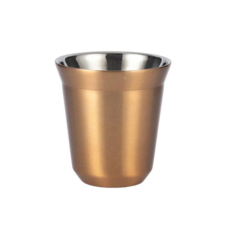 স্টেইনলেস স্টিলের বোতল কেন এত মনোযোগ পাচ্ছে?